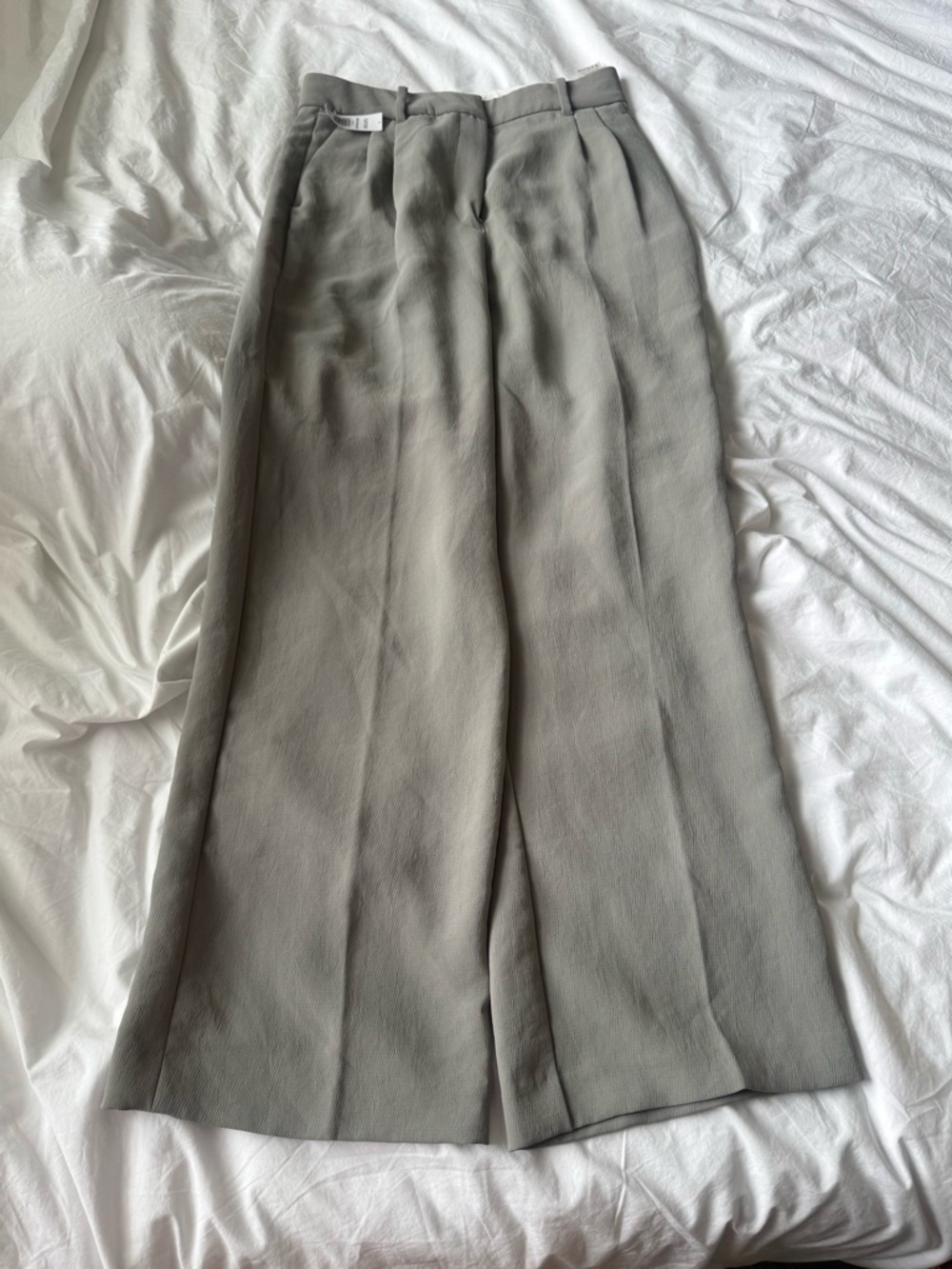 Aritzia Effortless Pants